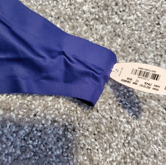 6 $30     π BNWT laser cut thong - DARK VIOLET BLUE - Picture 4 of 7